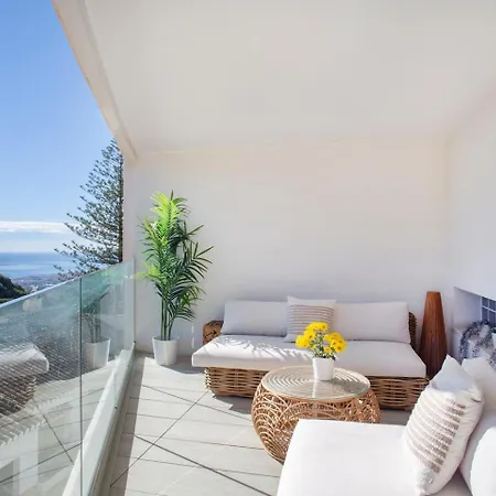 Apartment Elegance And Views In The Heart Of Pueblo